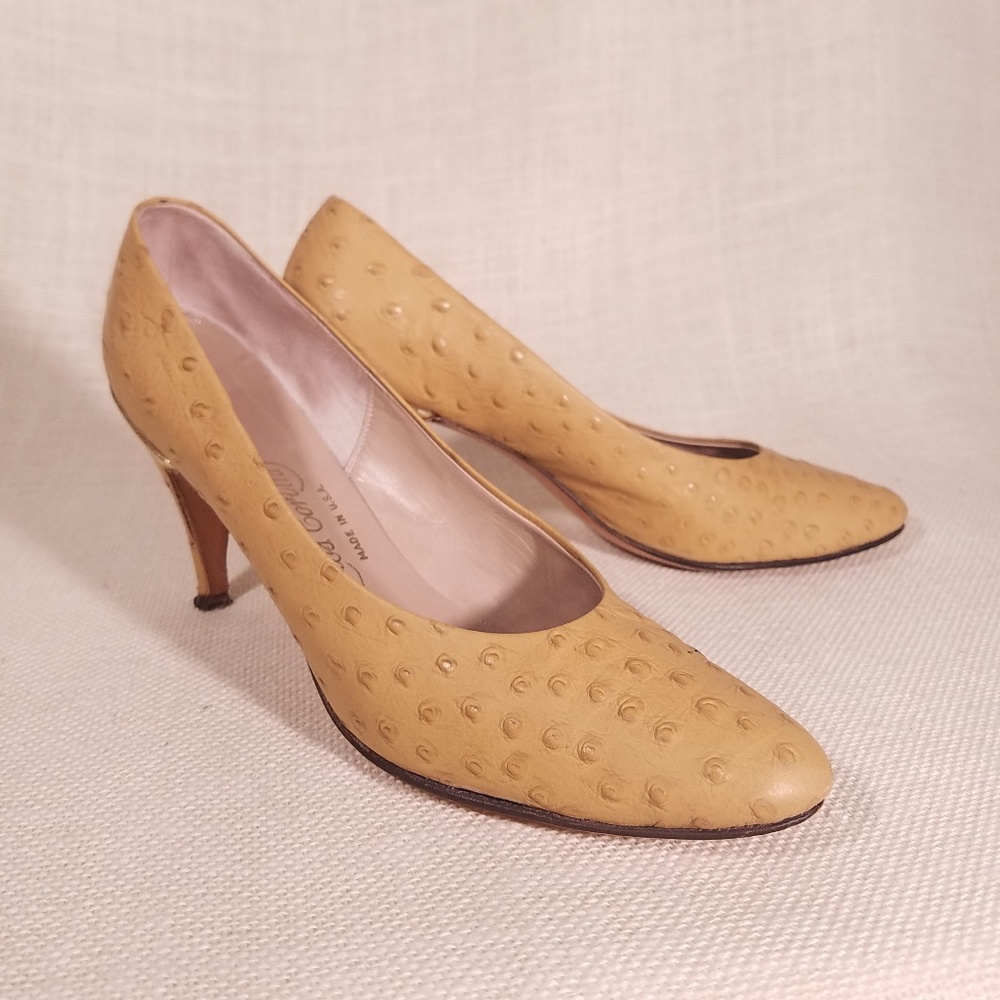 Thomas Cort Vintage Genuine Smooth Ostrich Heels